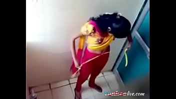 Hidden cam in india in ladies toilet