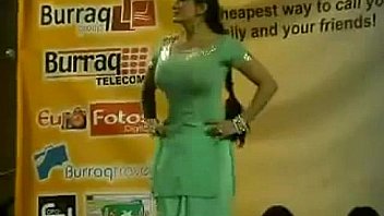 Paki Booby Stage Acctress Saima Khan shaking big boobs on stage