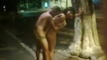 Jovem fazendo sexo com travesti em Cajazeiras