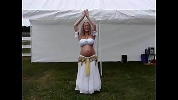 Pregnant Belly Dancer - Drum