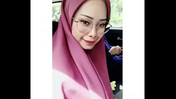 Skandal Nur Aliaa cewek hot tudung viral - si cantik berkerudung yang horny an