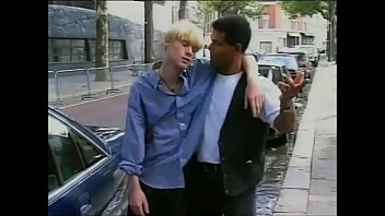 The Taxi Driver & the Blonde Twink