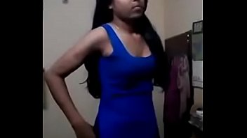 Indian teen exposes her body