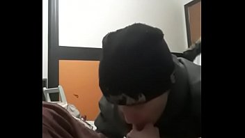 Cole sucking me and plays with my hands