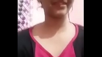 Desi Girlfriend selfie video send boyfriend